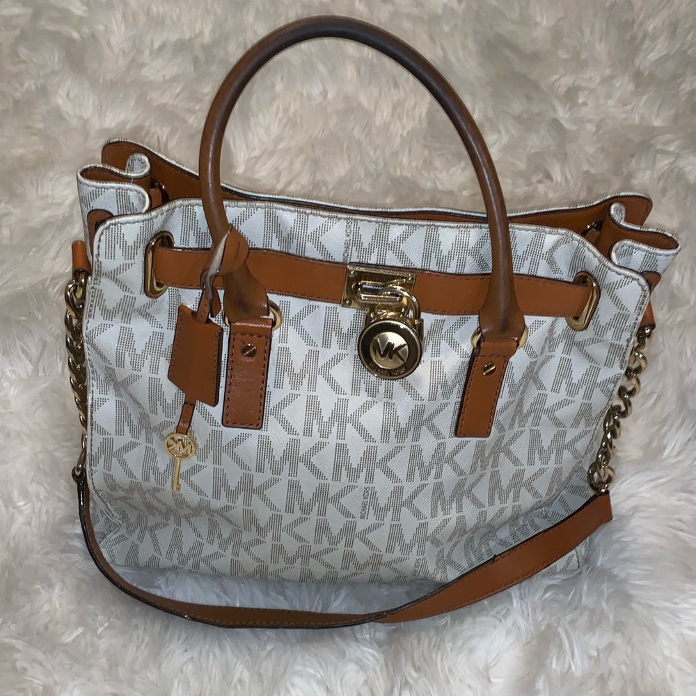 Michael Kors purse